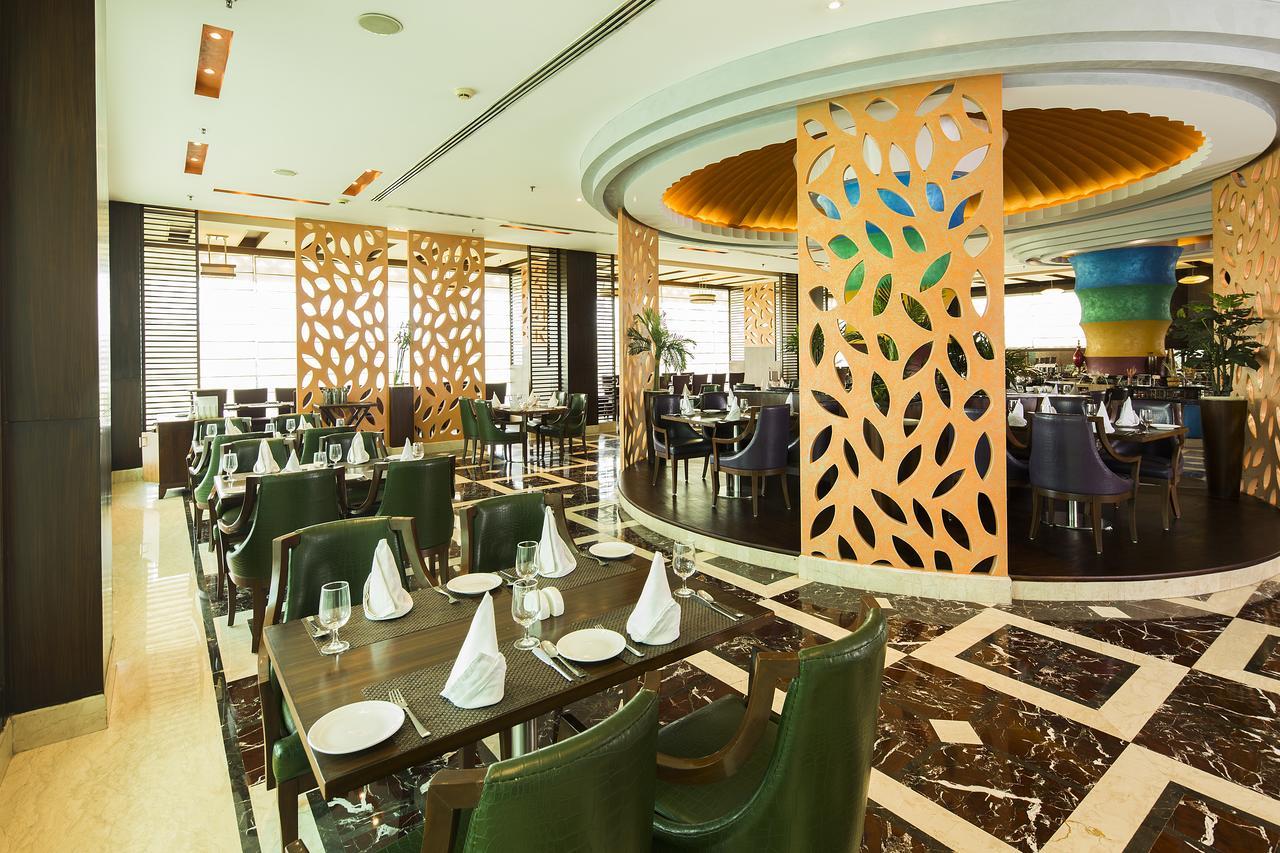 The Cabbana Resort & Spa Phagwāra Екстериор снимка